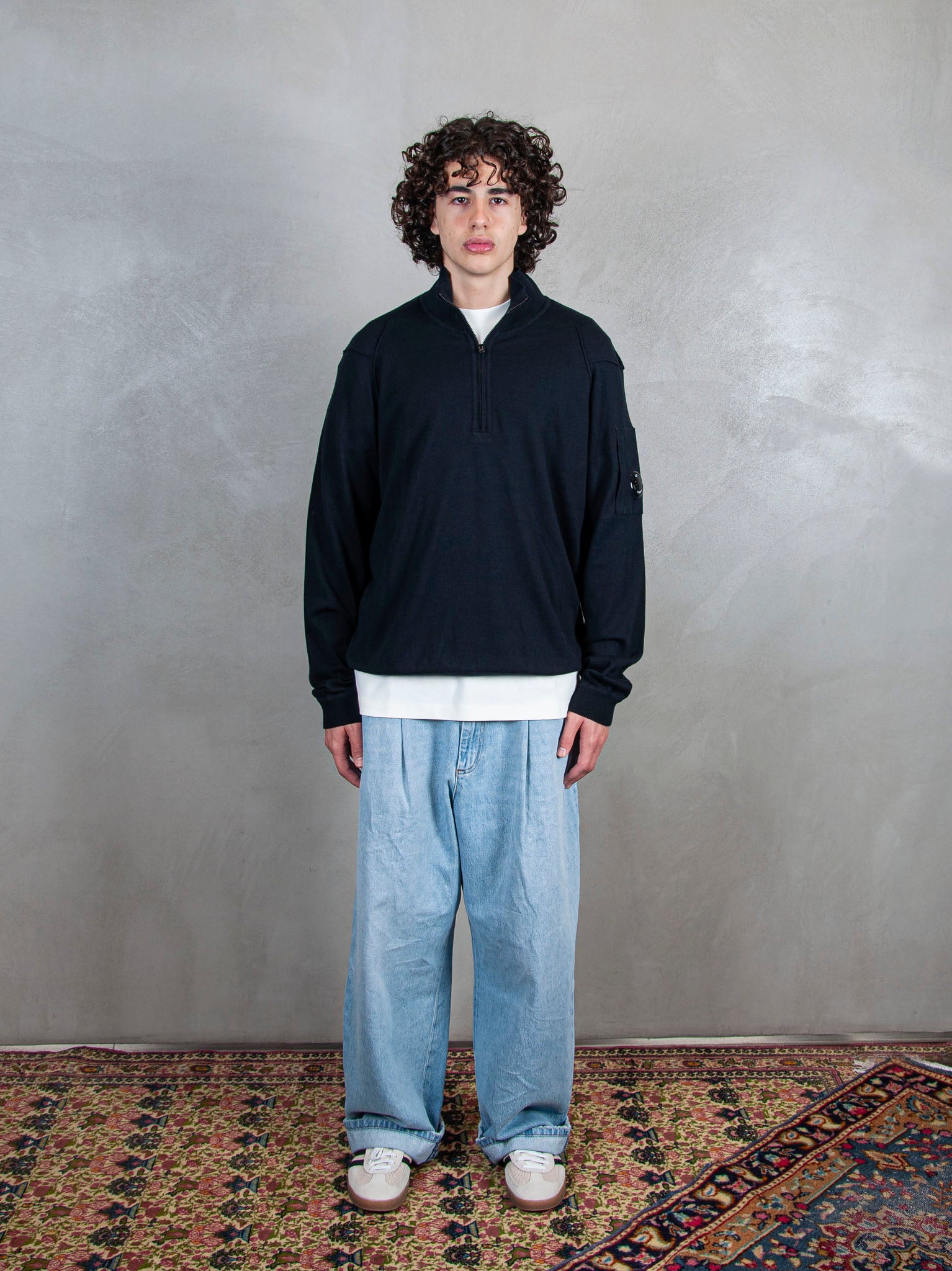 C.P. company KN083A-4037A888