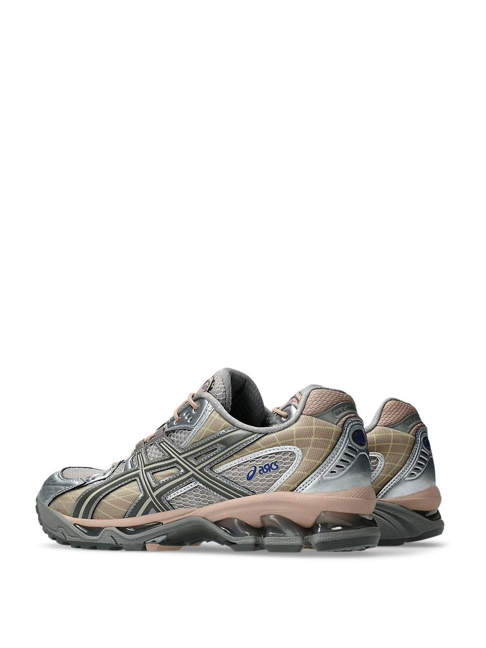 Gel Nimbus 10.1