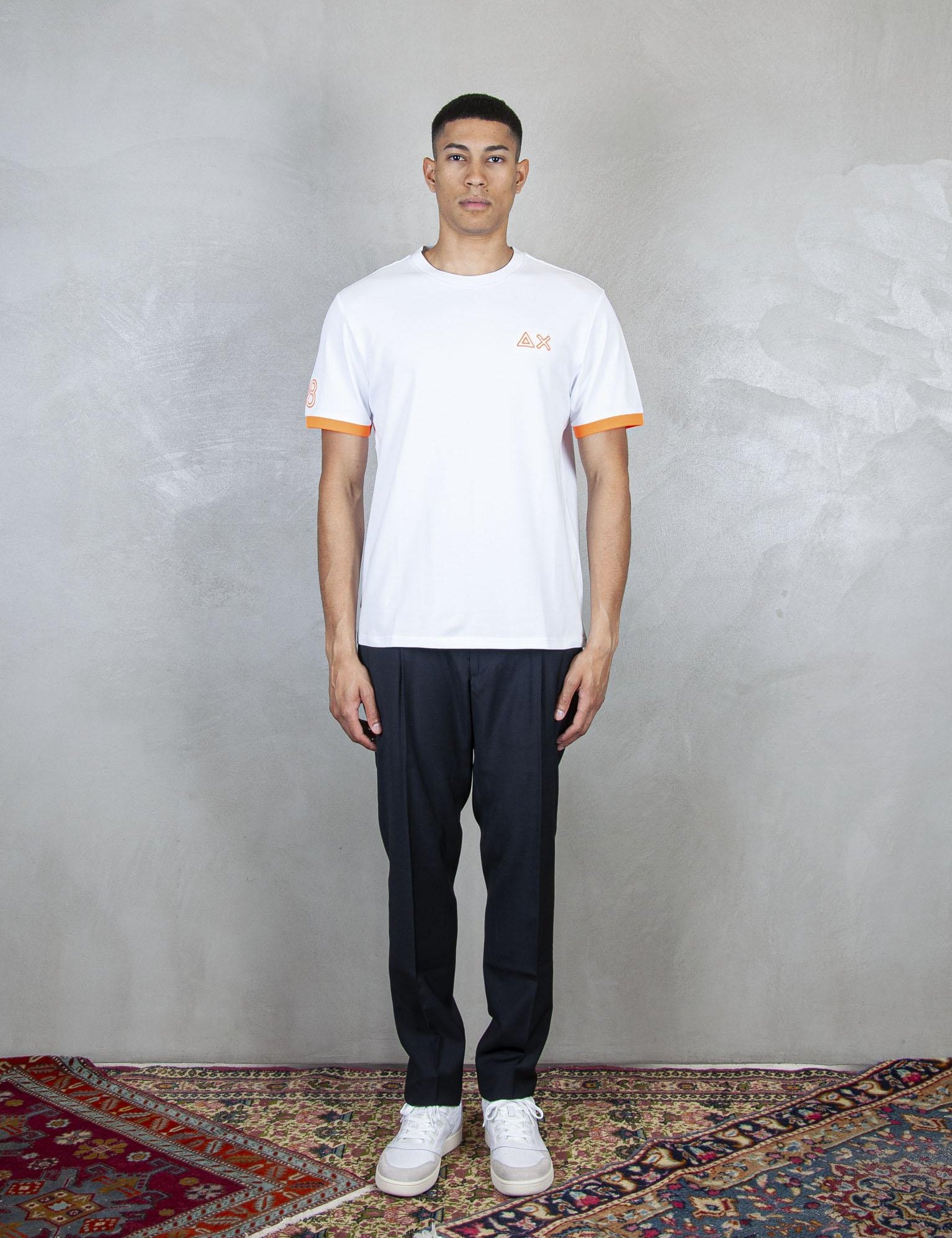S T35125 01 Sun68 