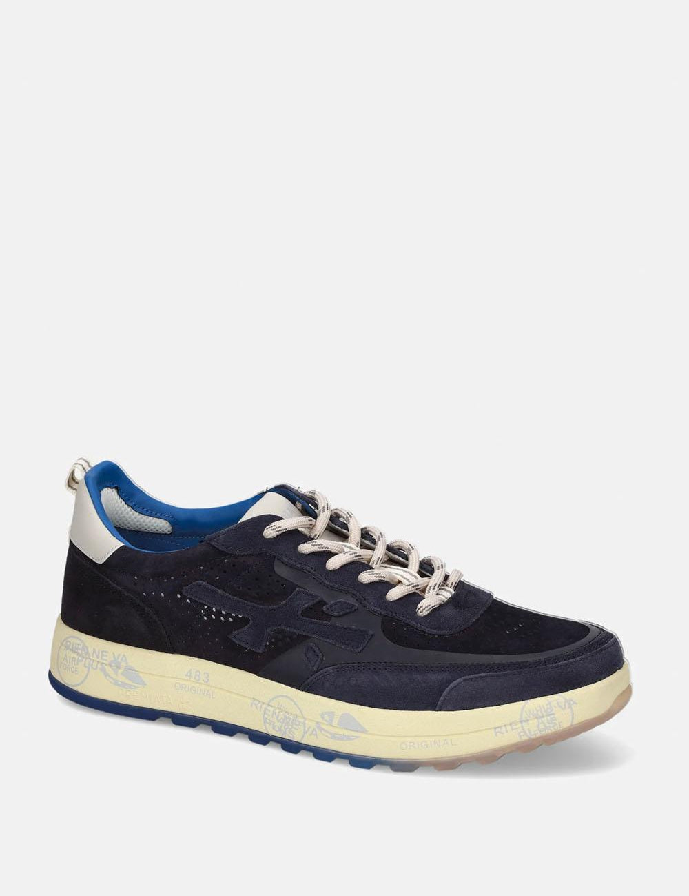 NOUS7222 Premiata
