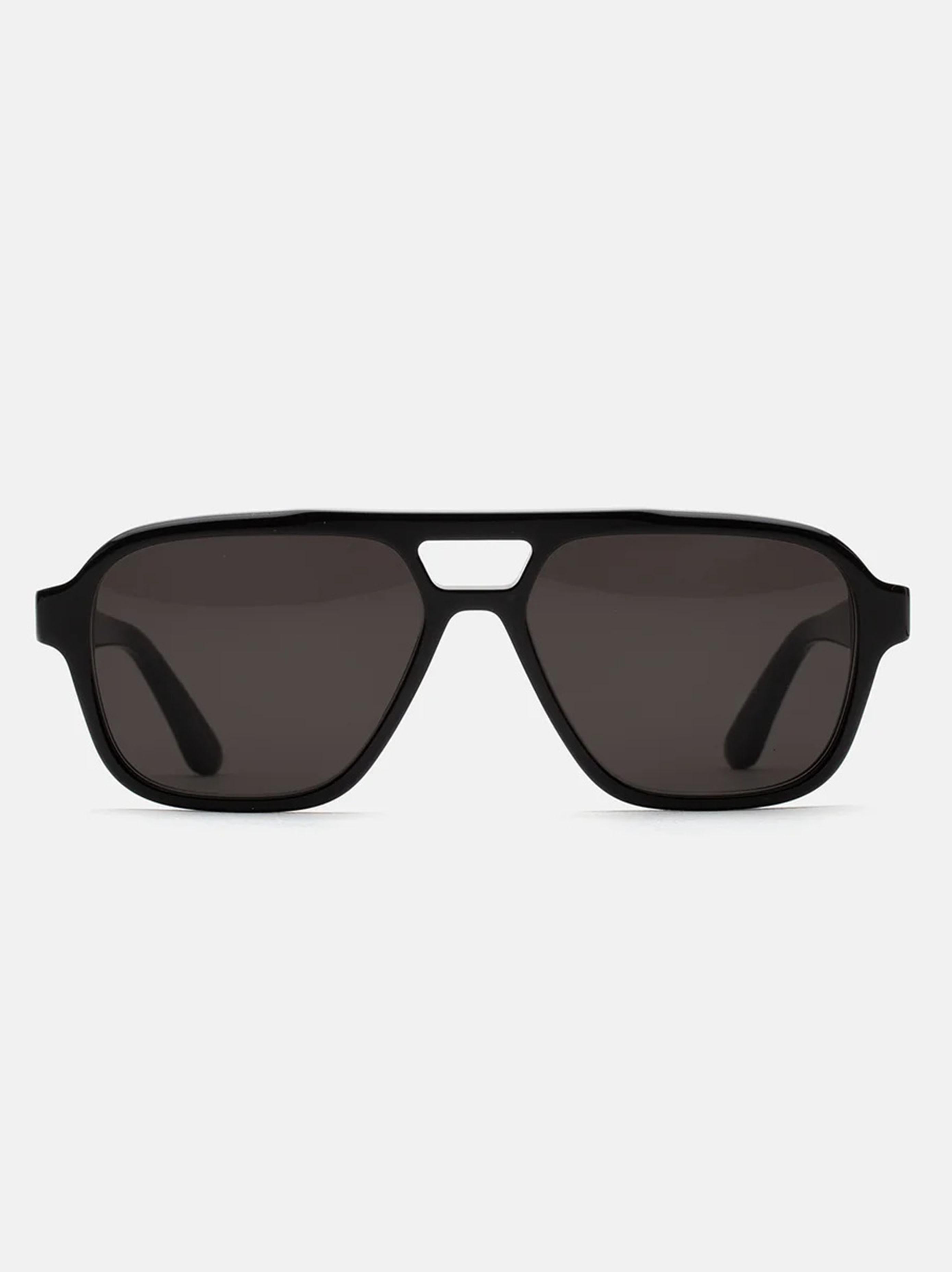 Maneval Black