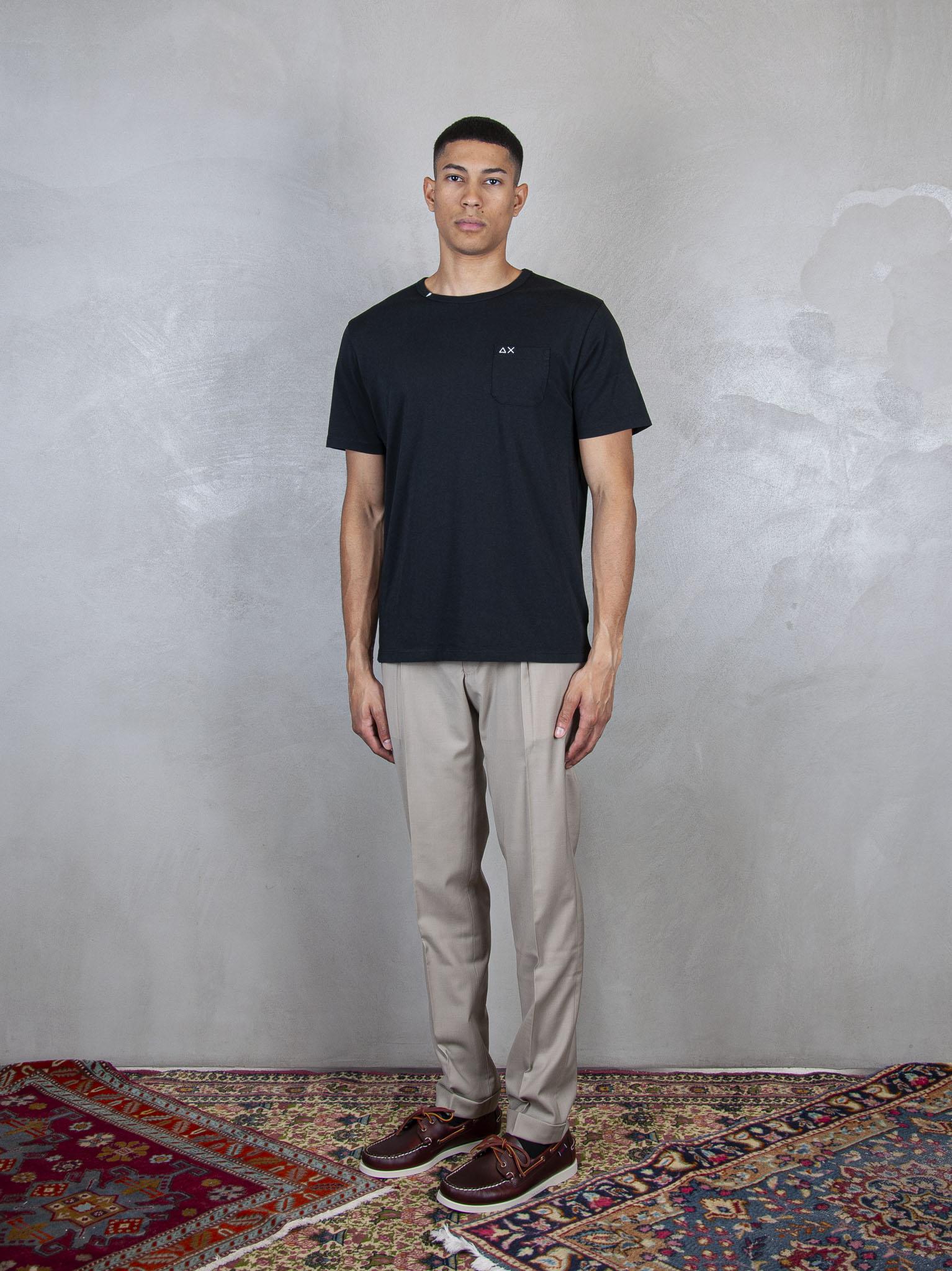T-Shirt Pocket Basic S/S T35101 11 Sun68 