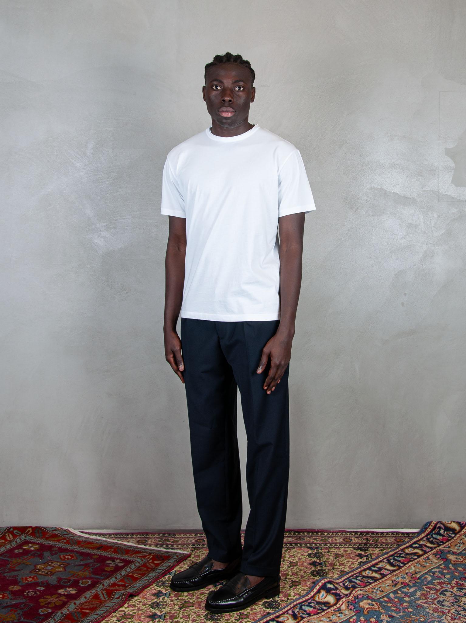 Basic T-Shirt