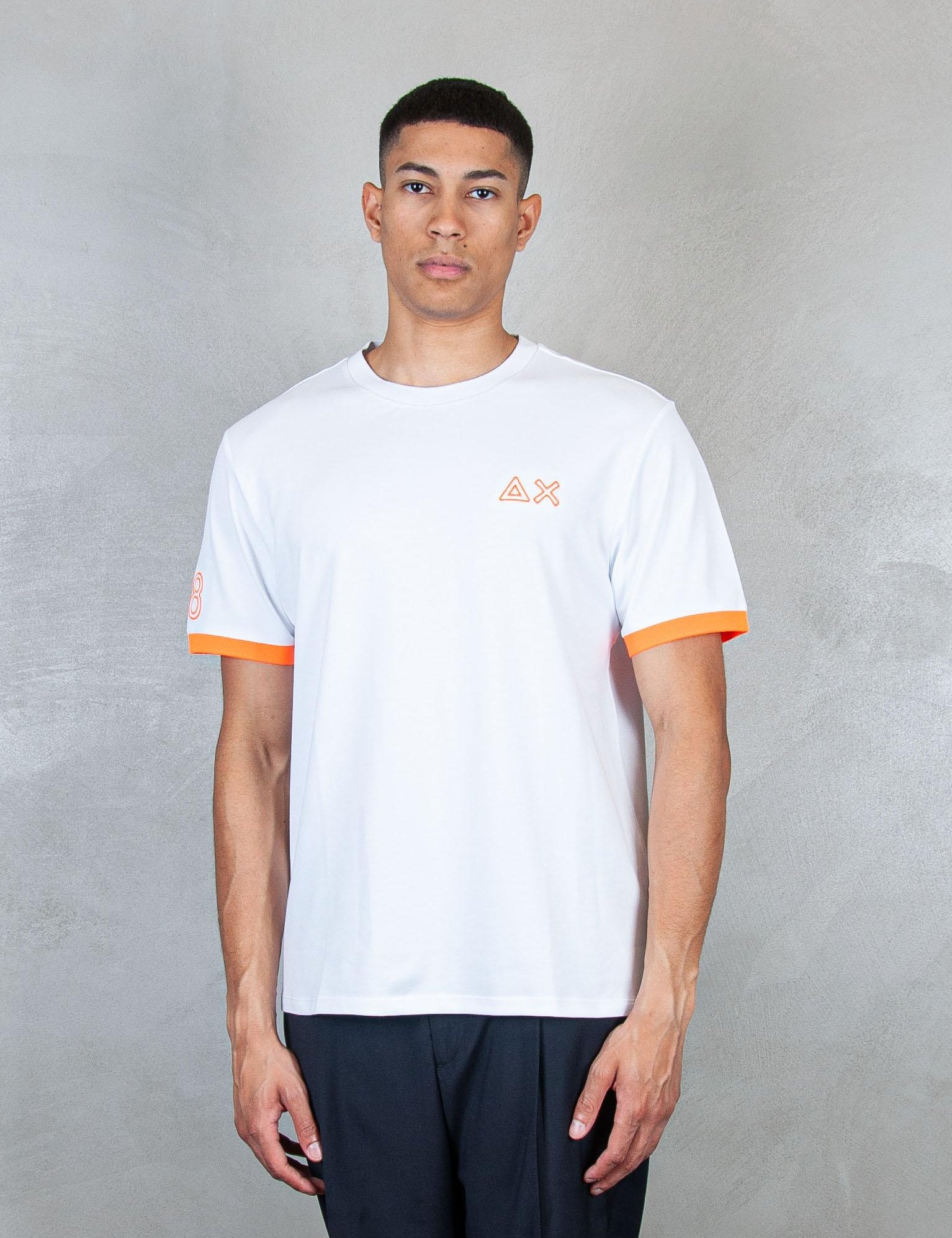 S T35125 01 Sun68 