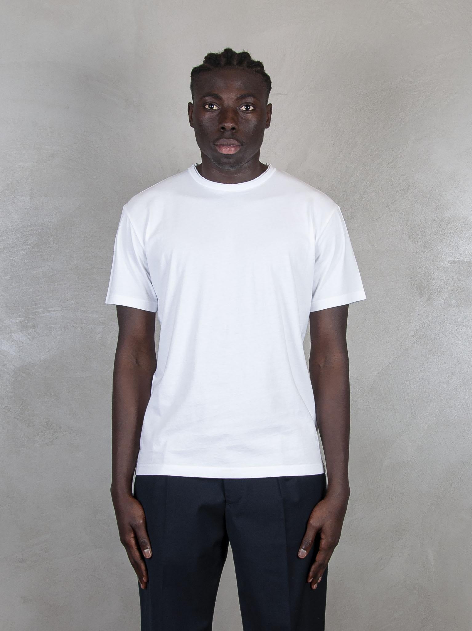 Basic T-Shirt