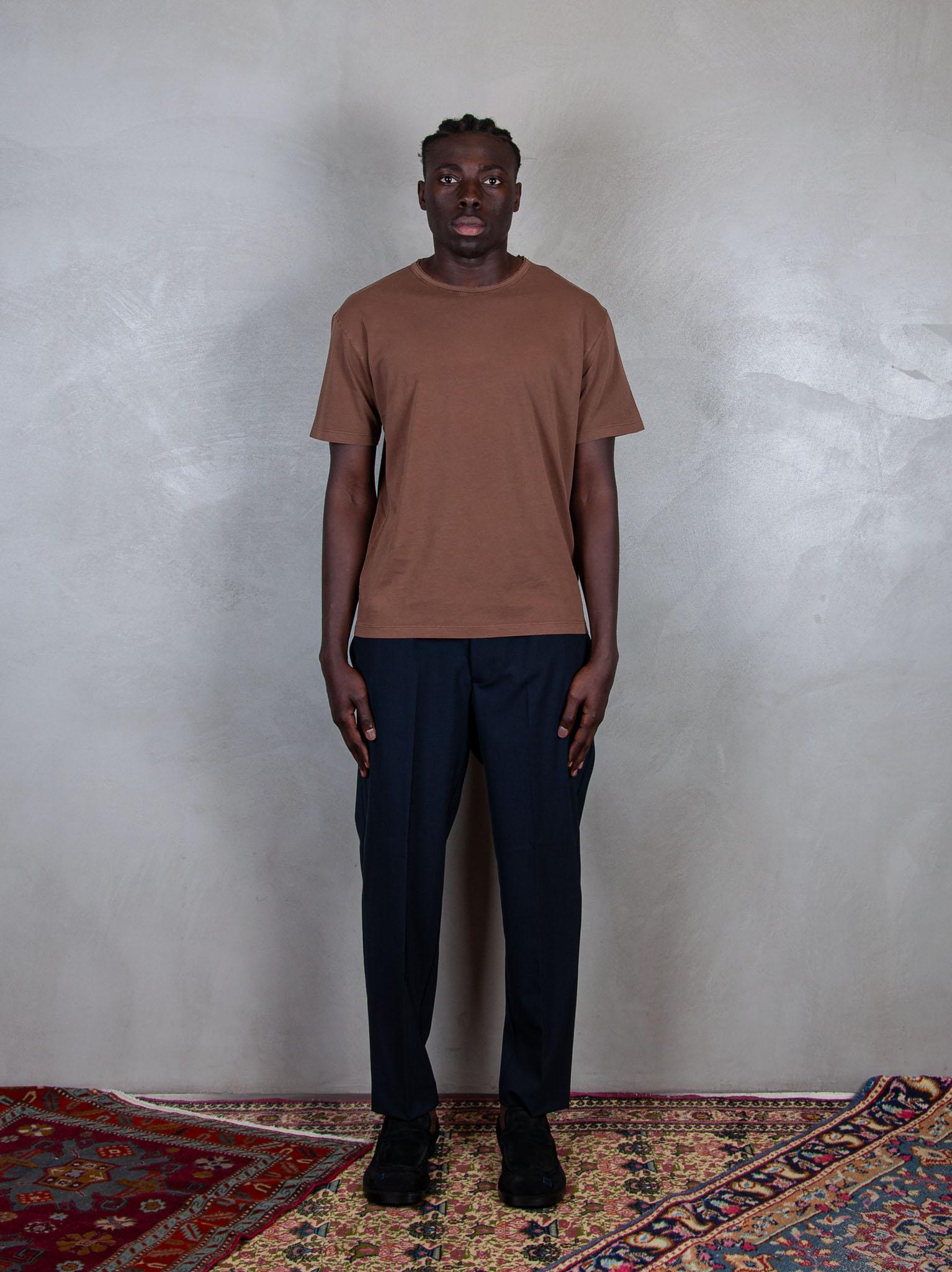 Basic T-Shirt