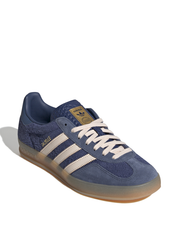 Gazelle Indoor